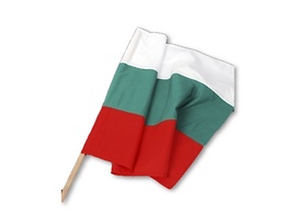 Българско знаме с дървена дръжка 50х80см